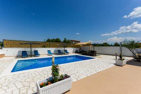 Villa Luka Donje Rastane Luaran gambar